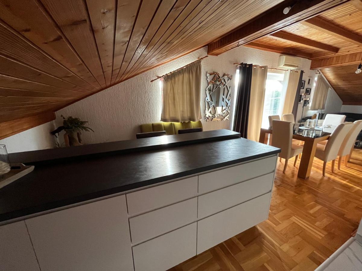 Apartments Oliva Vodice Bagian luar foto