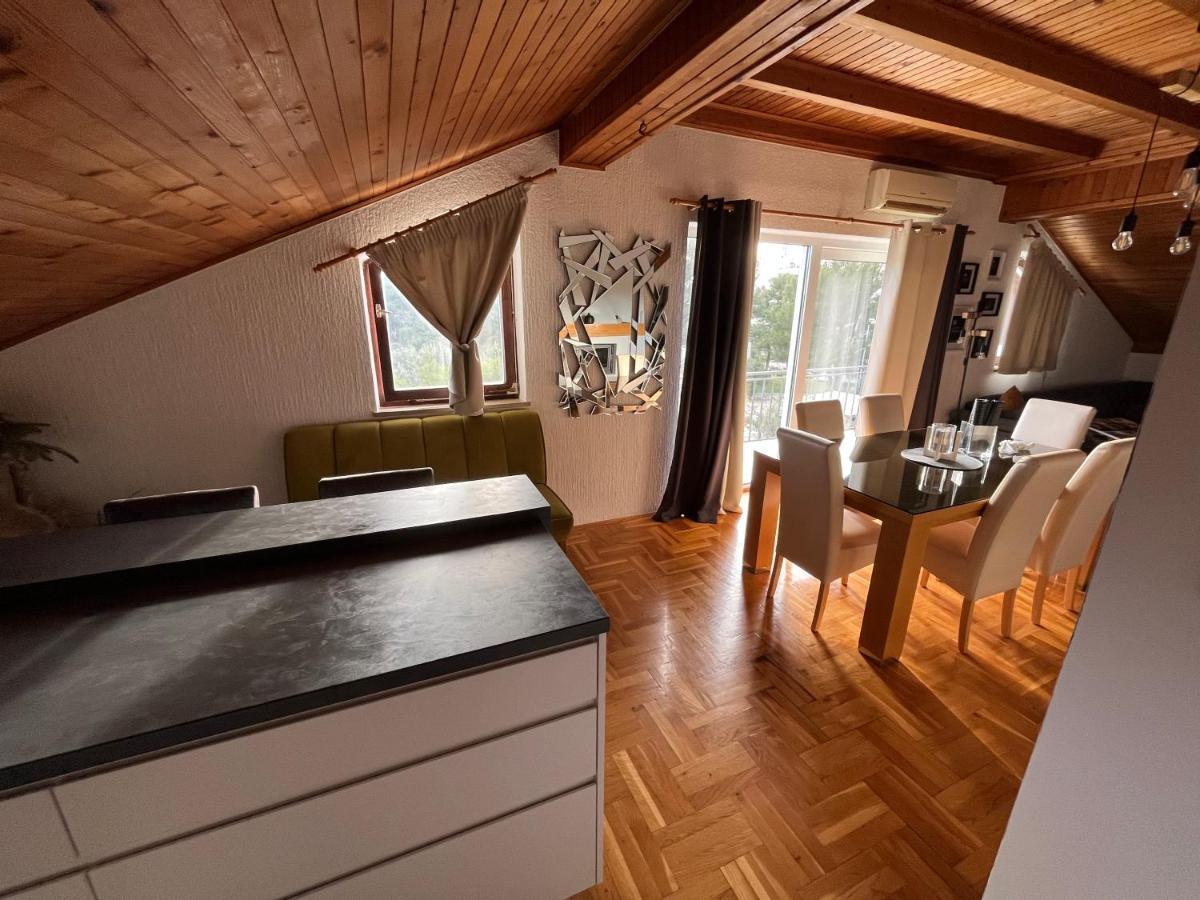 Apartments Oliva Vodice Bagian luar foto
