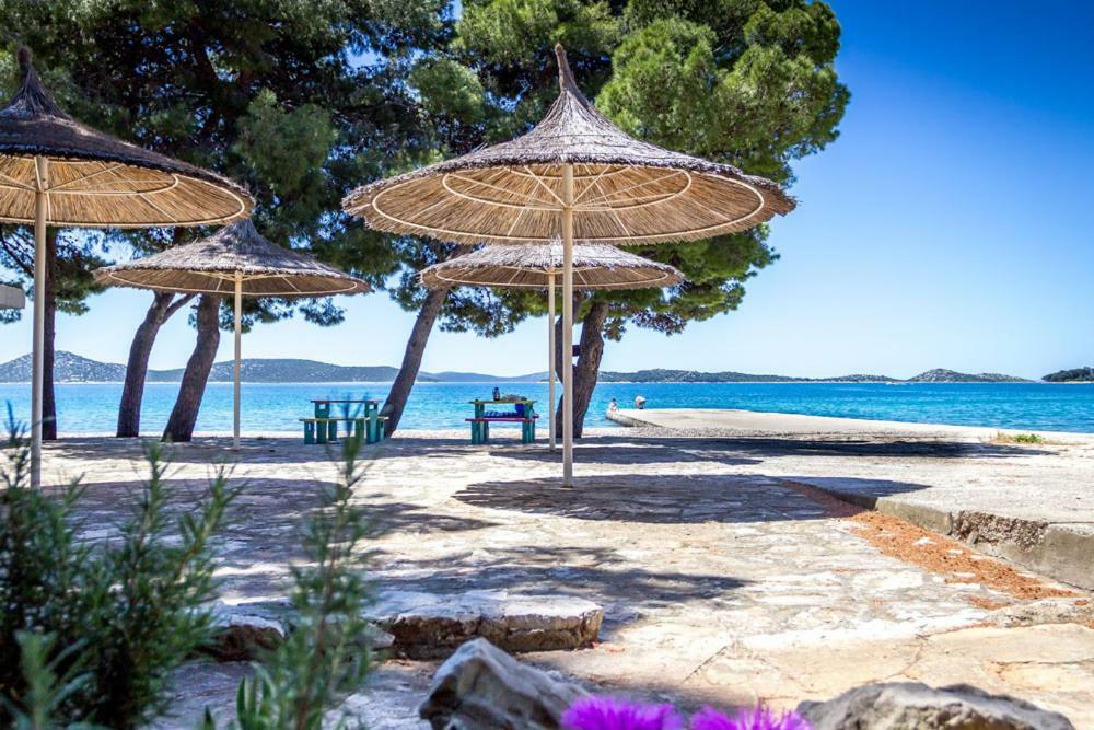 Apartments Oliva Vodice Bagian luar foto